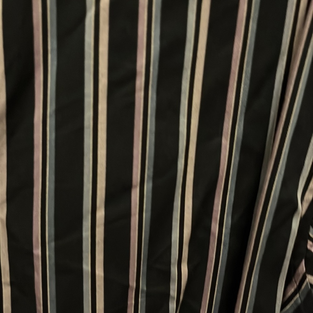 Michael Kors buttoned dress shirt - Picture 3 of 3